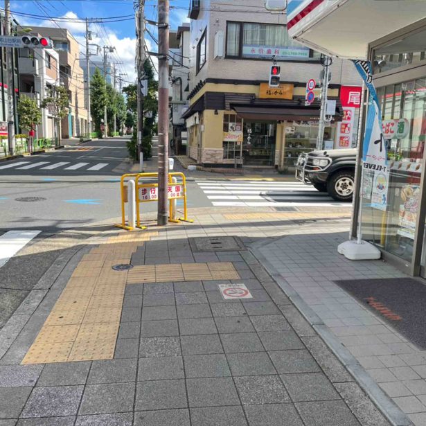 店舗へのアクセス方法