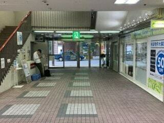 店舗へのアクセス方法