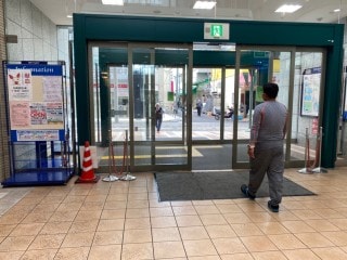 店舗へのアクセス方法