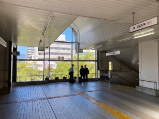 店舗へのアクセス方法