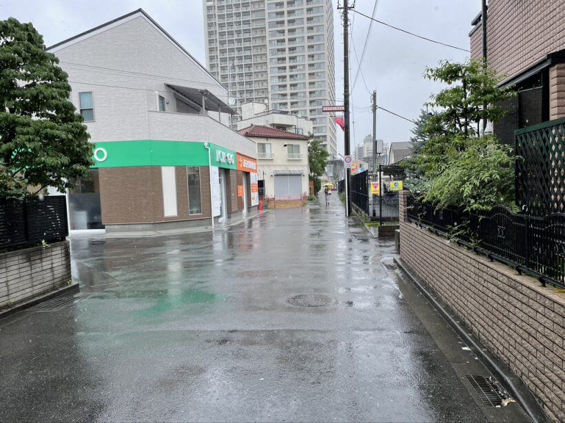 店舗へのアクセス方法